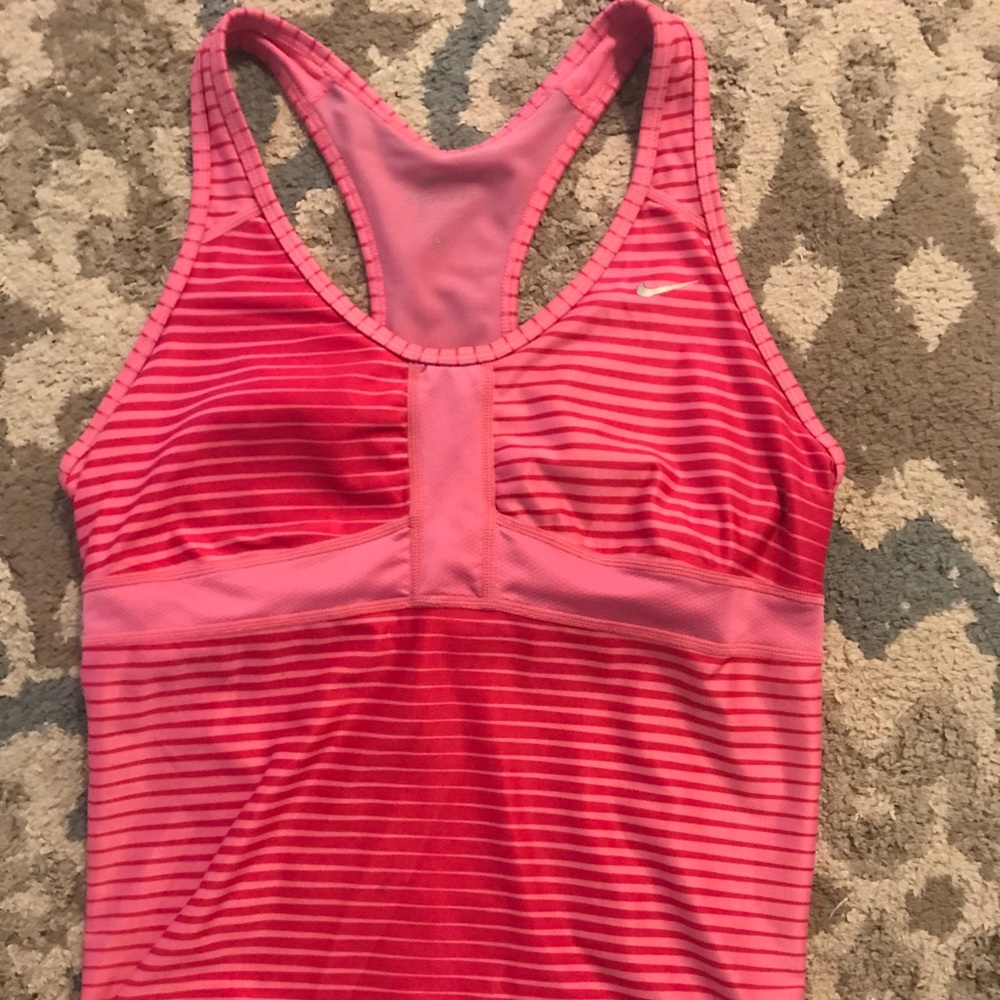 Nike dri-fit pink workout tank